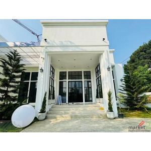 ให้เช่าอาคาร 1 ชั้น 250 ตร.ม. พร้อมที่ดิน ย่านแบริ่งซอย 5 เขตบางนา ใกล้ BTS แบริ