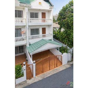 ให้เช่าทาวน์เฮ้าส์ใหญ่  3ชั้น แอร์3ตัวใหญ่มาก! 4นอน เซ็นทรัลปิ่นเกล้า จรัญฯ43-45