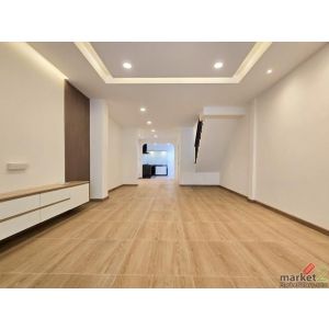 P2270 ขายทาวน์เฮ้าส์ 2 ชั้นรีโนเวทใหม่ หมู่บ้านราณี 2 ซอยลาดปลาเค้า 42 ใกล้เลียบ