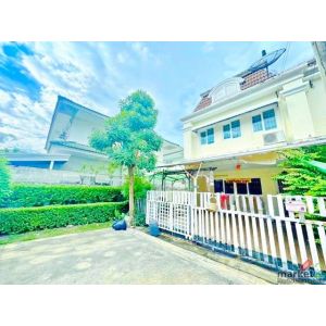  เลียบด่วนรามอินทรา ทาวน์โฮม 2 ชั้น หลังมุม  นวลจันทร์54-58 นวมินทร์ 161-165 กว้