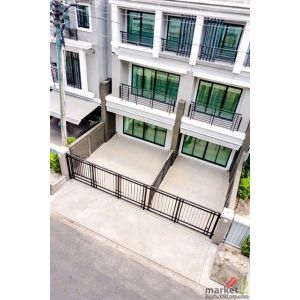 ใกล้แยกพระประแดง 400 ม. 22 ตร.ว. 260 ตร.ม.ตลาดพระประแดงอาเขต ถ.สุขสวัสดิ์31-37 ท