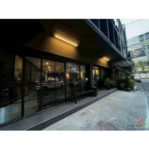 HR 9759 ให้เช่าอาอาคารพาณิชย์ 2 คูหา 3 ชั้น ถนนลาดพร้าว ติด MRT พหลโยธิน ตรงข้าม