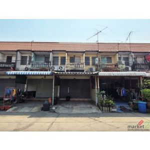 ขายทาวน์เฮ้าส์  หมู่บ้านกฤษณา ปทุมธานี 2 ถนนปทุมธานี-สามโคก ปทุมธานี