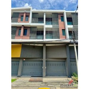 ขายด่วน! ตึกโฮมออฟฟิศ 3.5 ชั้น 2 หลังติดกัน โครงการ บี อเวนิว วัชรพล