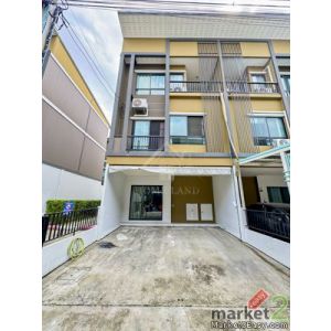 ขาย และ เช่า ทาวน์เฮ้าส์ สัมมากร อเวนิว ชัยพฤกษ์ - วงแหวน (หลังมุม)