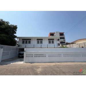 ให้เช่าบ้านเดี่ยว 2 ชั้น 62 ตร.ว. ถนนวชิรธรรมสาธิต ซอยวชิรธรรมสาธิต 57 (รีโนเวทใ