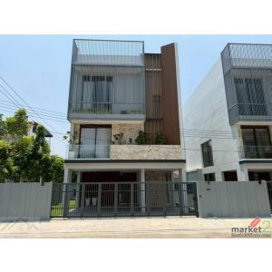 ขายบ้านเดี่ยว 3 ชั้น 66.6 ตร.ว. หมู่บ้านปรีชา รามคำแหง-กรุงเทพกรีฑา พร้อมลิฟต์ส่