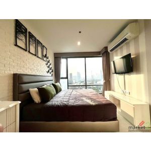 Rhythm Sukhumvit 42 spacious corner unit 12th floor BTS Ekkamai