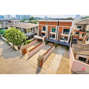 โฮมออฟฟิศ 3 ชั้น ใกล้BTS อารีย์ 800 ม. BTSสะพานควาย 1 กม. กระทรวงการคลัง 500 ม. 