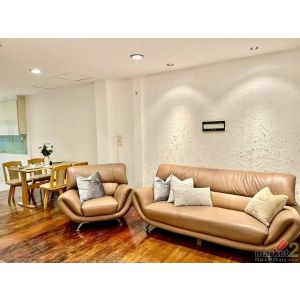 HR 9813 ให้เช่าทาวน์เฮ้าส์ 2 ชั้นแต่งสวย 2 ห้องนอน บางนาตราด 56 ใกล้เซ็นทรัลบางน