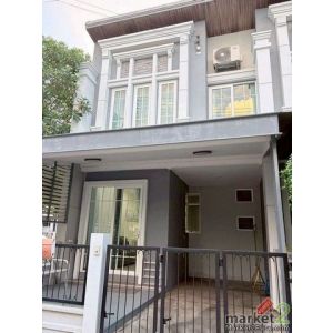 ทาวน์โฮม 2 ชั้น ห้องมุม ทำเลทอง เฟอร์นิเจอร์ครบ บรรยากาศดี รวมโชค 