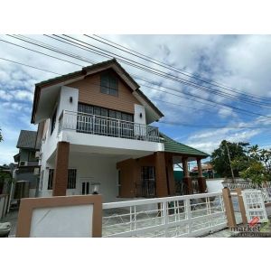 ให้เช่าบ้านเดี่ยว 2 ชั้น มบ.คันทรีโฮม ขนาด80ตรว 3นอน หลังมุม มีเนื้อที่เยอะ ใกล้