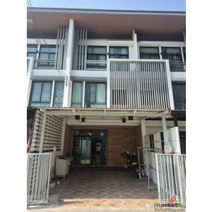 ให้เช่าทาวน์โฮม 3 ชั้น 22 ตร.ว. โครงการ Cozy ลาดพร้าว 41 ใกล้ MRT ลาดพร้าว