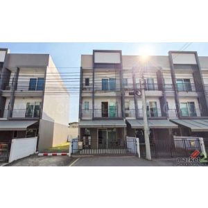 ลดราคา ทาวน์โฮม 3 ชั้น บ้านกลางเมือง สวนหลวง ใกล้ MRT สถานีศรีอุดม