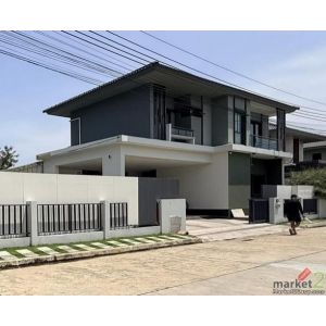 ให้เช่าบ้านเดี่ยว 2 ชั้น 93 ตร.ว. หมู่บ้านสราญสิริ ศรีวารี บางเสาธง สมุทรปราการ