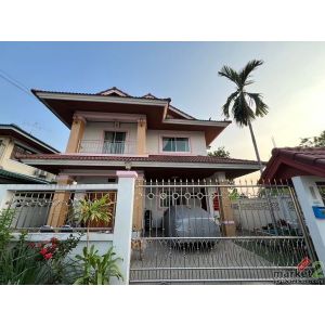 บ้านเดี่ยวฟังก์ชันครบที่สุดใน คู้บอน 31 แยก 4 หลังเดียวเท่านั้น! )