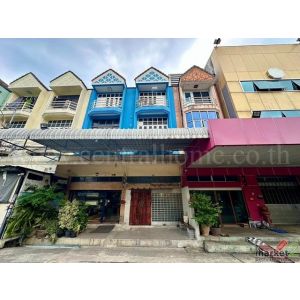 อาคารพาณิชย์ 4.5 ชั้น รีโนเวทใหม่ ถนนคู้บอน บางเขน ราคาถูก ทำเลดี 