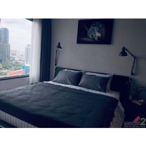 Life One Wireless Safe Convenient 22nd Floor BTS PloenChit