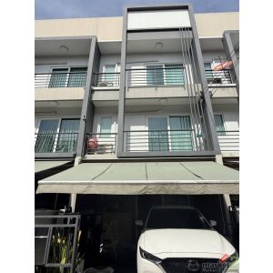 ขาย ทาวน์โฮม บ้านกลางเมือง สวนหลวง 3 ชั้น 3 ห้องนอน ตกแต่งสวย เฉลิมพระเกียรติ ซอ