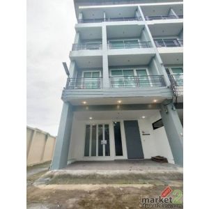 ให้เช่าทาวน์โฮม4ชั้นห้องมุม 300ตร.ม.ย่านรามอินทราใกล้แฟชั่นไอแลนส์,MRTวงแหวนรามอ