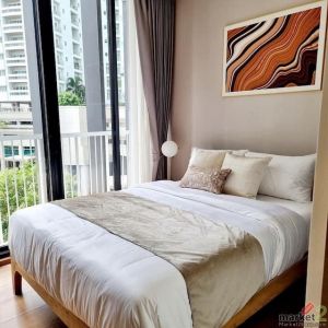 Park 24 Spacious Secure Conveniently 3rd Floor BTS PhromPhong