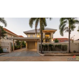 ขายบ้านเดี่ยว Pool Villa 4 ห้องนอน แต่งครบ พร้อมอยู่ เชียงใหม่