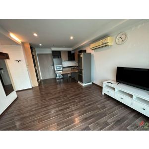 The Gallery Sukhumvit 107 spacious private 21st floor BTS Bearing