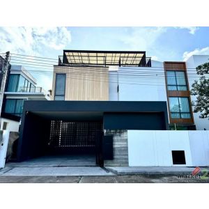 โซนเจ็ดยอด ขาย 15.9 ล้าน Pool villa 3 ชั้น ตกแต่งสุดหรู #เฟอร์นิเจอร์บิ้วอินครบ 