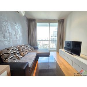 High Floor 1 Bedroom Condo with Open City View at Villa Rachatewi for Rent