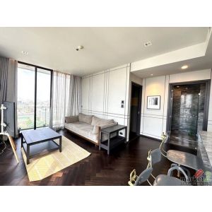Elegant 2 Bedroom Residence with Open City View for Rent at The Monument Sanampa