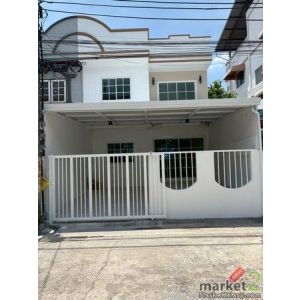  sss554 ขาย หมู่บ้านเพชรหรรษา เพชรเกษม 112 ทาวน์เฮ้าส์รีโนเวท โซนหนองแขม 