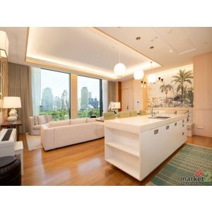 Ultra Luxury Residence at Sindhorn Lumpini Beside Lumpini Park in Prime Langsuan