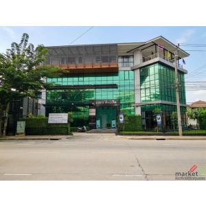 BR 1840 ขายหรือให้เช่า อาคารสำนักงาน 4 ชั้น พร้อมที่พักอาศัยและลิฟต์ส่วนตัว ทำเล