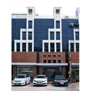 เดอะมอลล์ บางกะปิ ให้เช่าอาคารสำนักงาน 6 ชั้น 2 นอน 5-6 น้ำ จอดรถ 6 คันใกล้MRTลา