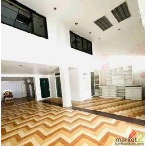 ขายสำนักงาน อินทรารักษ์ เขตบางกะปิ กรุงเทพฯ ห่างจาก เดอะมอลล์ไลฟ์สโตร์ บางกะปิ เ
