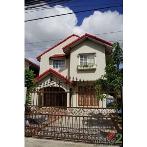 ให้เช่าบ้านเดี่ยว 2 ชั้น 40 ตร.ว. ถนนประชาอุทิศ เขตวังทองหลาง ใกล้เซ็นทรัลพระราม