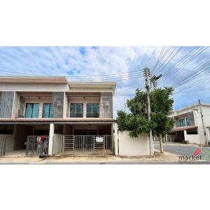 ทาวน์เฮ้าส์ รัชธานี 11 รังสิต คลอง 11 ธัญบุรี ปทุมธานี  (หลังมุม)