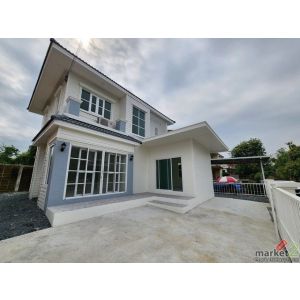 SSF093 ขายด่วน หมู่บ้าน Vararom Lakeview : วรารมย์ เลควิลล์ บ้านเดียว ส่วนกลางทะ
