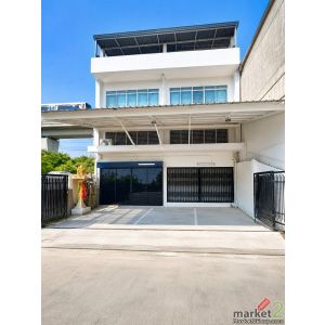 ถ.สุขุมวิท107 โฮมออฟฟิศให้เช่า 2 คูหา 3.5ชั้นใกล้ BTSแบริ่ง 850 ม. 540 ตร.ม.  พร