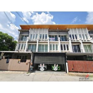 ขายทาวน์โฮม 3 ชั้น โกลเด้นทาวน์ 2 ปิ่นเกล้า–จรัญสนิทวงศ์ หลุดจองเพียง 1 หลังเท่า