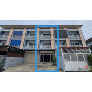 อาคารพาณิชย์ 3 ชั้น ซอย รังสิต-นครนายก 24 ใกล้ SRT สถานีรังสิต