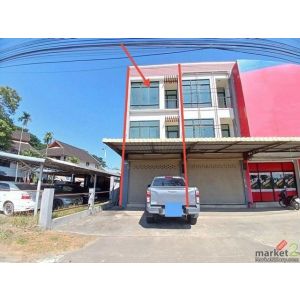ขายอาคารพาณิชย์เมืองเชียงใหม่ 3 ชั้น  ถนนสมโภชเชียงใหม่ 700 ปี  ใกล้โฮมโปรเชียงใ