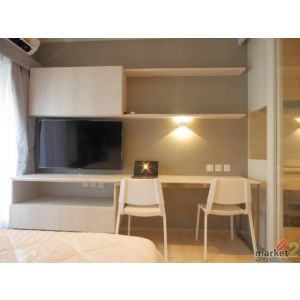 Life One Wireless Clean Comfortable 12th Floor BTS PloenChit