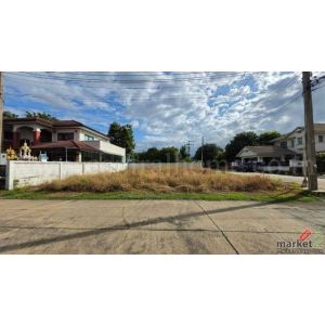 ที่ดิน 85 ตร.ว. ถมแล้ว หมู่บ้านปาริชาติ แปลงมุม ขายถูก ราคาต่ำกว่าประเมิน