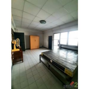 ขายด่วนและให้เช่าราคาดีมาก!! Flora Condo Ville (ฟลอร่าคอนโดวิลล์) อยู่ใกล้ ม.ธุร...