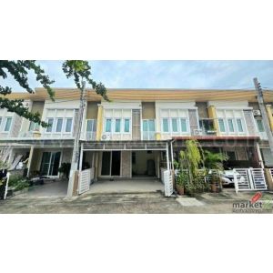 ทาวน์โฮม โกลเด้น ทาวน์ รัตนาธิเบศร์ MRT บางพูล หน้าบ้านไม่ชนใคร