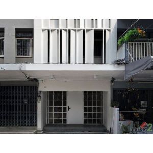 ให้เช่าอาคารพาณิชย์ 3 ชั้น+ดาดฟ้า 200 ตรม. สุขุมวิท 95 ใกล้  BTS บางจาก 400 เมตร
