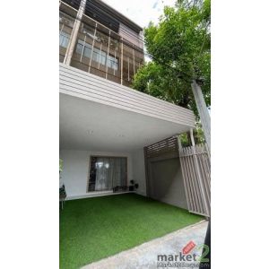 ให้เช่าทาวโฮม3.5ชั้น เข้าซอยสามัคคี29 รถไฟฟ้า​สายสีชมพู​ สถานีสามัคคี​ หลังมุม โ