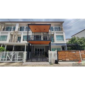 ขายทาวน์โฮม The Plant Citi Nawamin  เดอะ แพลนท์ ซิตี้ นวมินทร์ พร้อมระเบียง แอร์