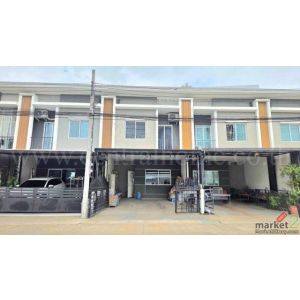 3606 ขาย ทาวน์เฮ้าส์ พลีโน่ ศรีนครินทร์ สถานที่ใกล้ รถไฟฟ้า MRT สถานีศรีลาซาล จำ